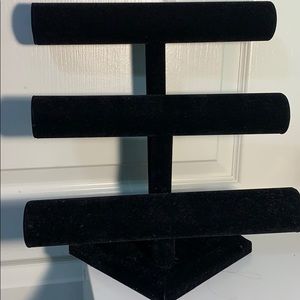 Black,Velvet,3 tier bracelet holder.